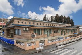 時代の変化に対応した保育へ、小久保保育園のユニバーサルデザインと薪ストーブ！
